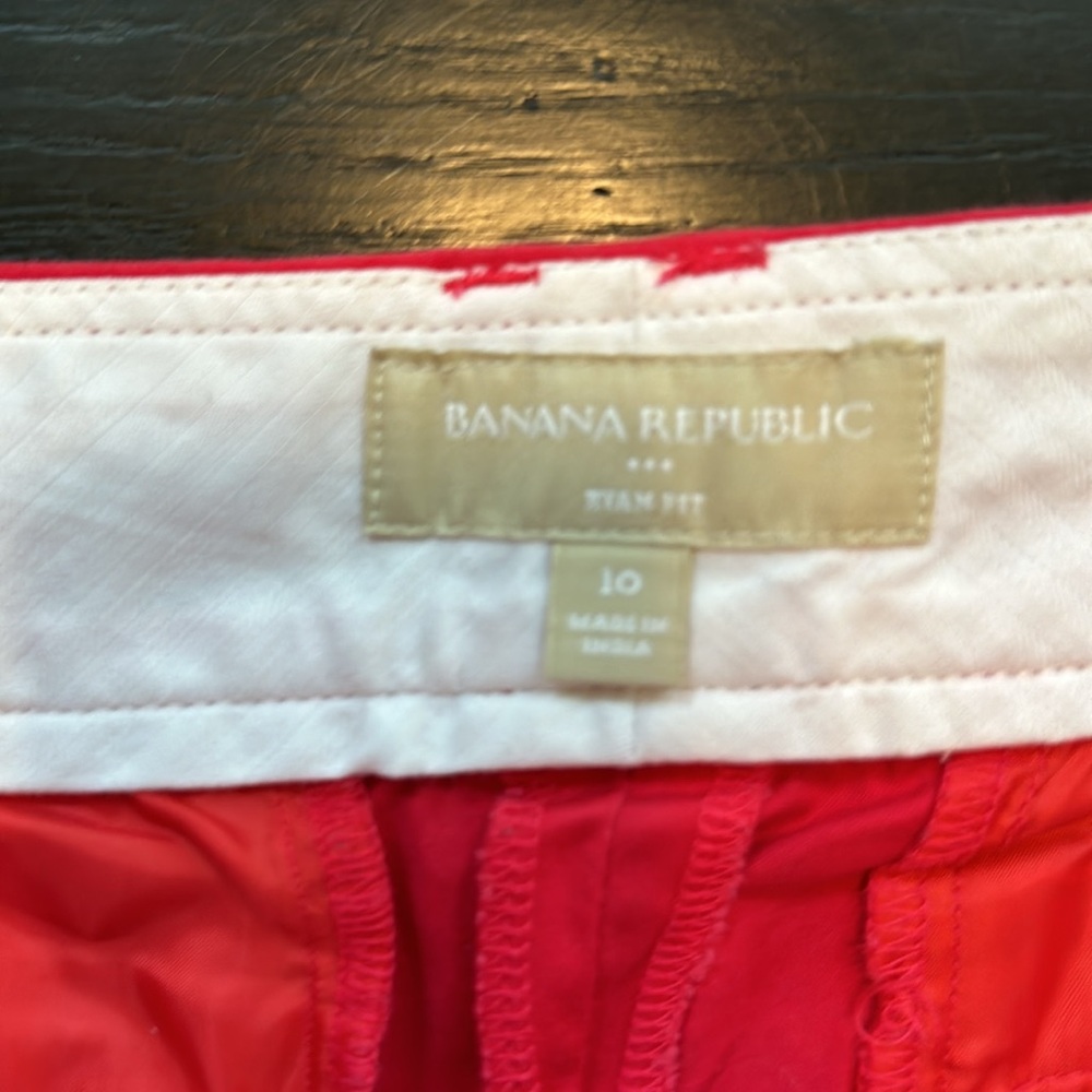 Banana Republic Crop 10 - Picture 3 of 3